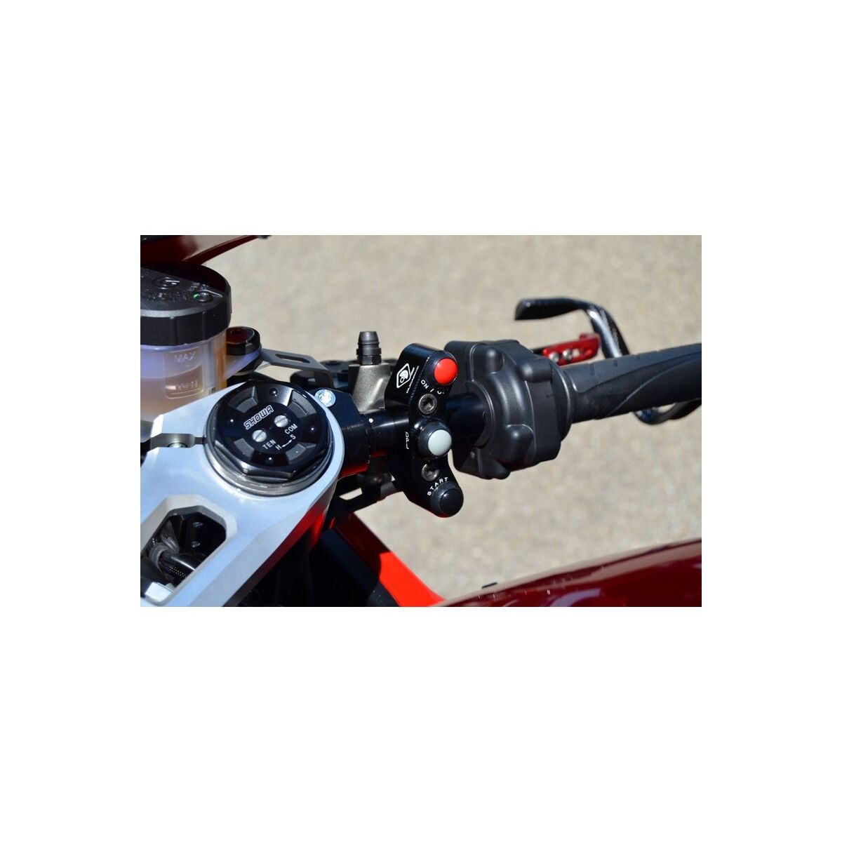 Picture of Ducati Panigale V4 Scale Model 1:9 - jakespecial.com