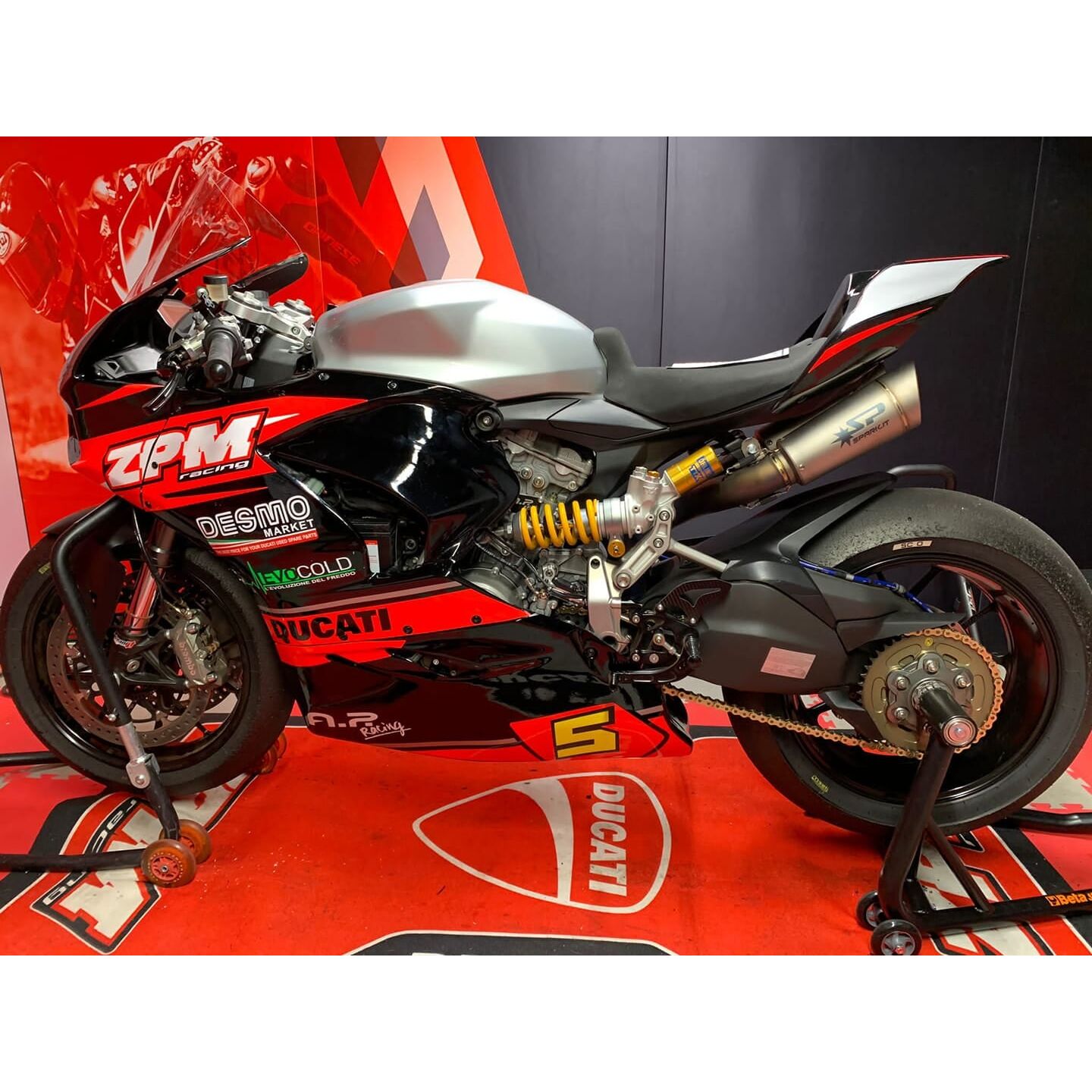 パニガーレv2 レーシングシート Amazon.co.jp: Ducati レーシングシート テクニカルファブリック