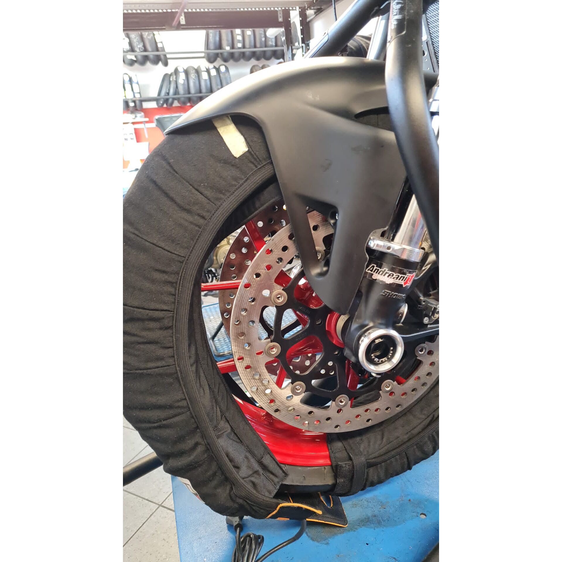 Home :: Parts :: Ducati :: 899 / 959 / 1199 / 1299 / V2 :: Wheels /  Swingarm :: Melotti Racing Ducati Panigale V2 1199 1299 V4 Quick Change  Front 