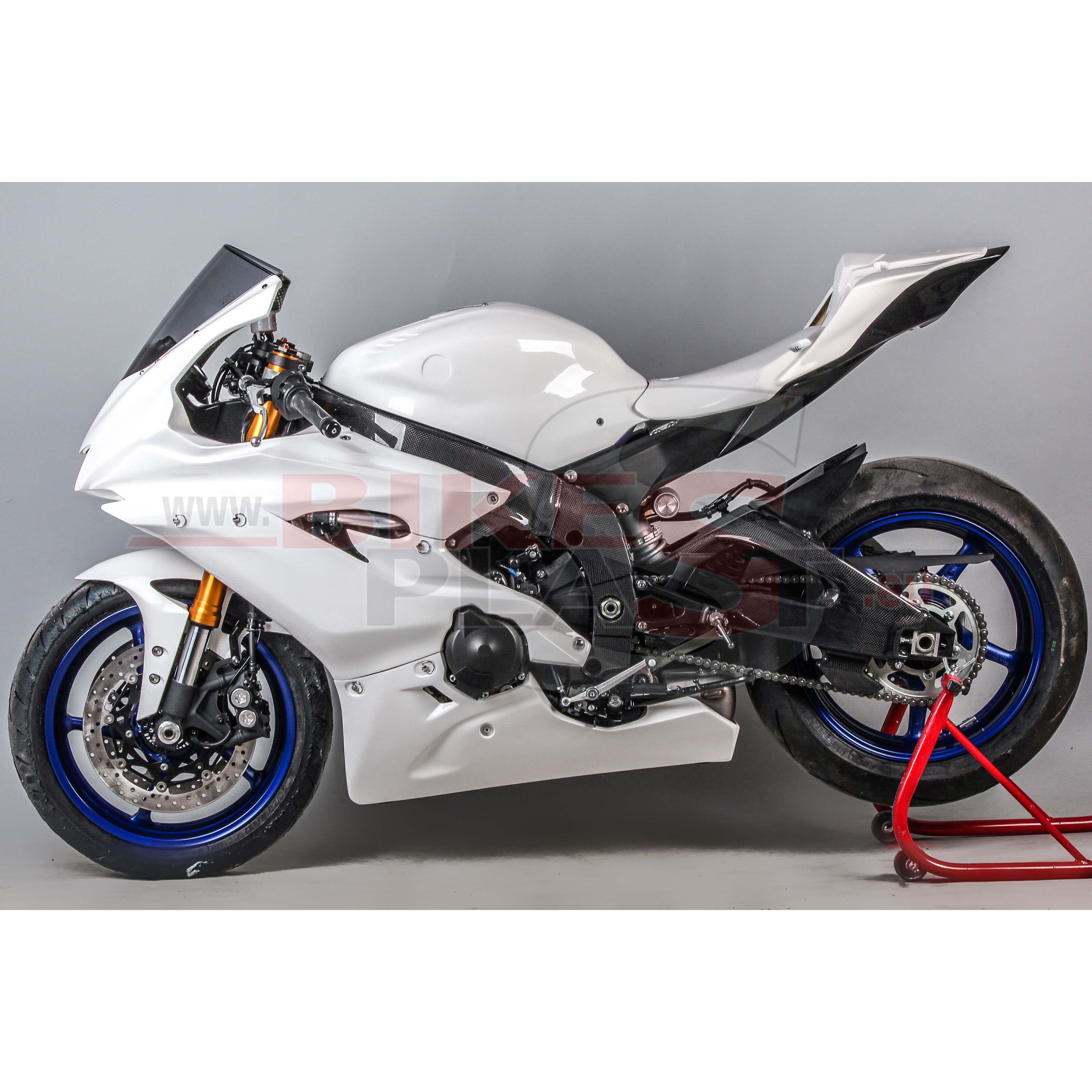 Parts :: Yamaha :: YZF R6 :: Race Fairing Stay / Bodywork