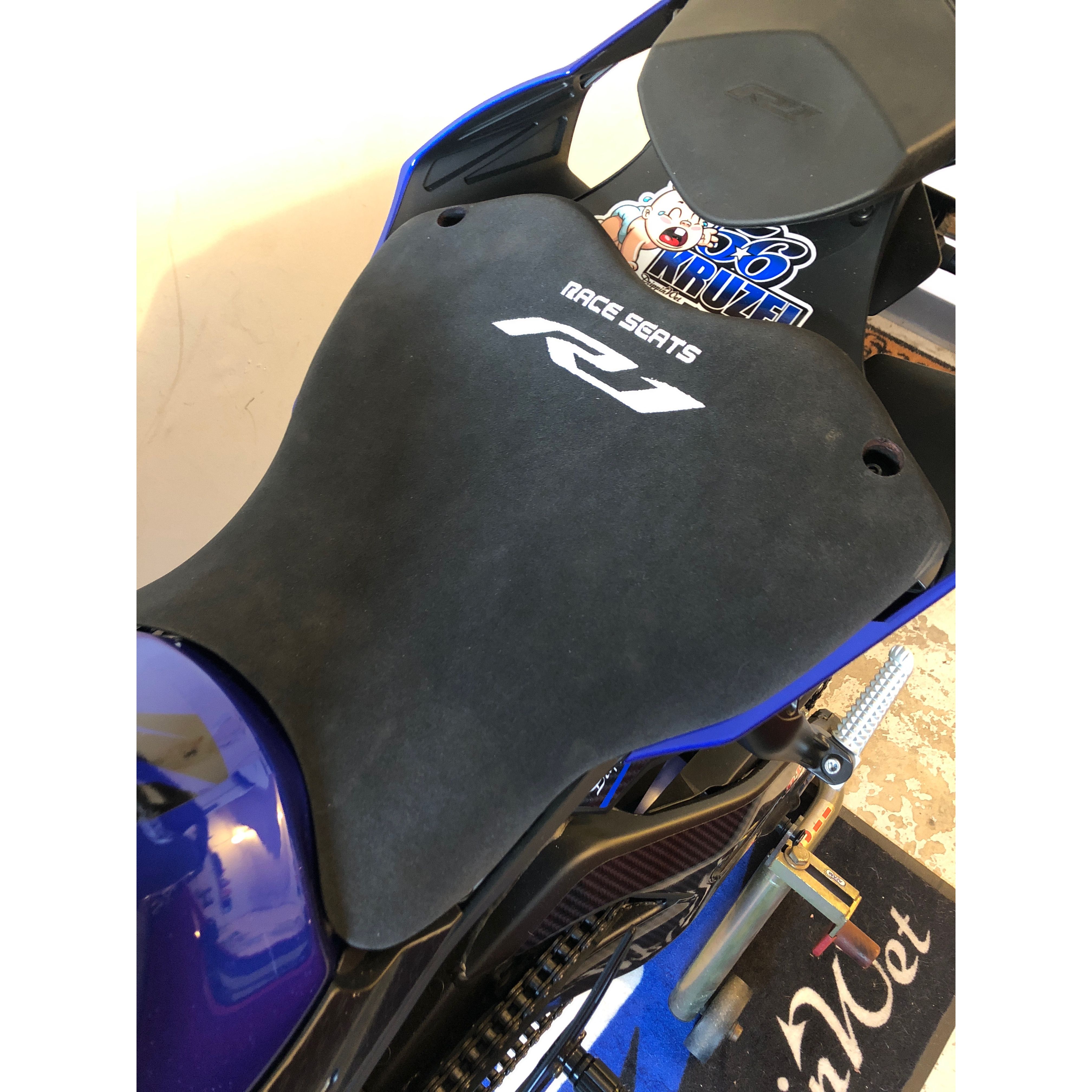 Yamaha r1 hot sale aftermarket seat