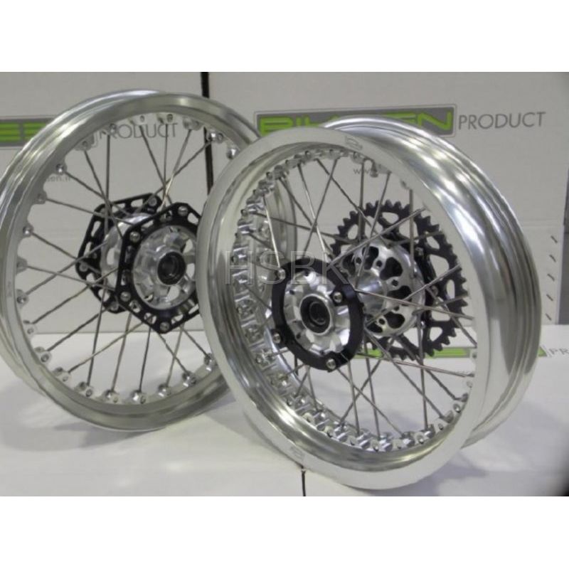 Parts Ducati Hypermotard 821 / 939 Wheels / Swingarm Kineo Ducati Hypermotard 796
